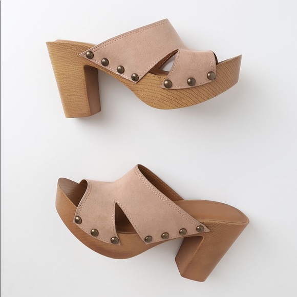 🎀 Lulus Taupe Suede Wooden Platforms {PROMO ITEM} - Picture 3 of 4